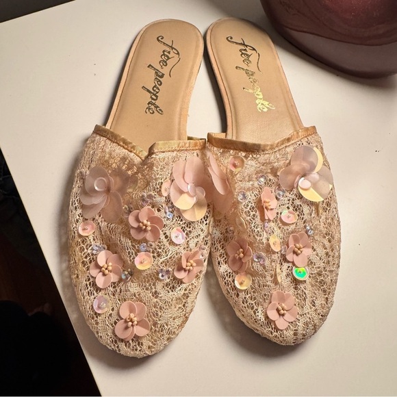 FREE PEOPLE allure embellished sequin mesh mules NWOT - Picture 1 of 5